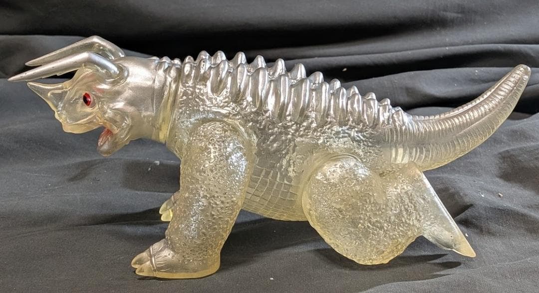 透明ネロンガ 四足（マルサン）クリア成型ソフビフィギュア