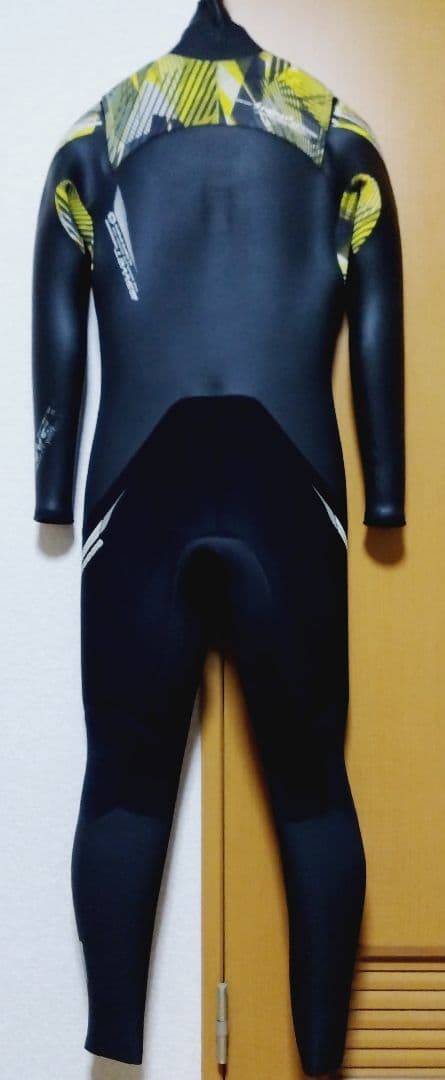 【晴美 様★専用】Bewet セミドライ メンズ MLサイズ（中古）