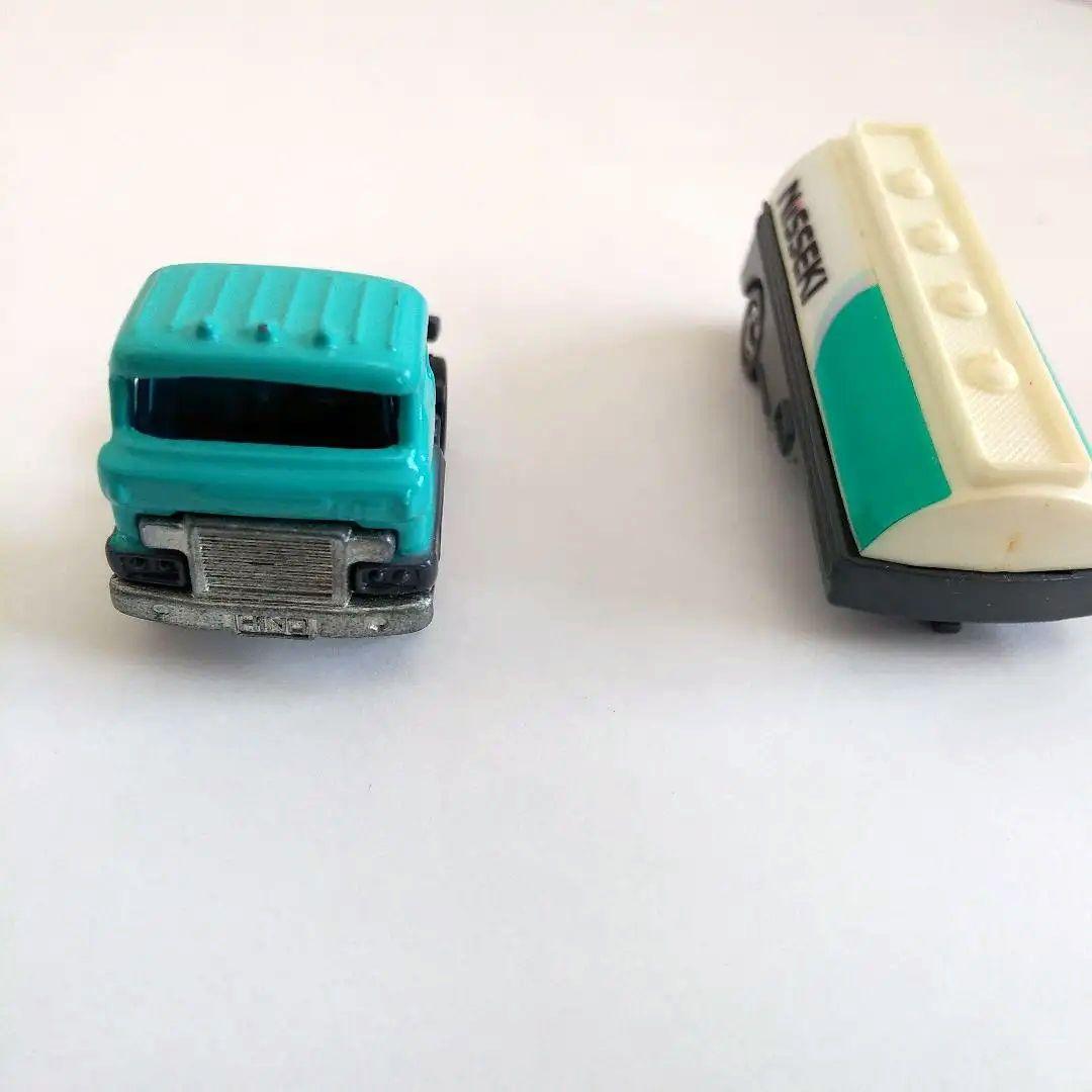 トミカ→トレーラータンクローリー