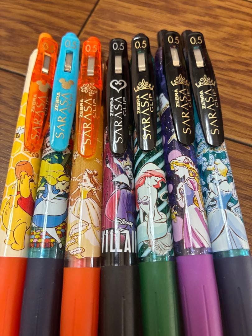 サラサ限定ディズニーボールペン7本