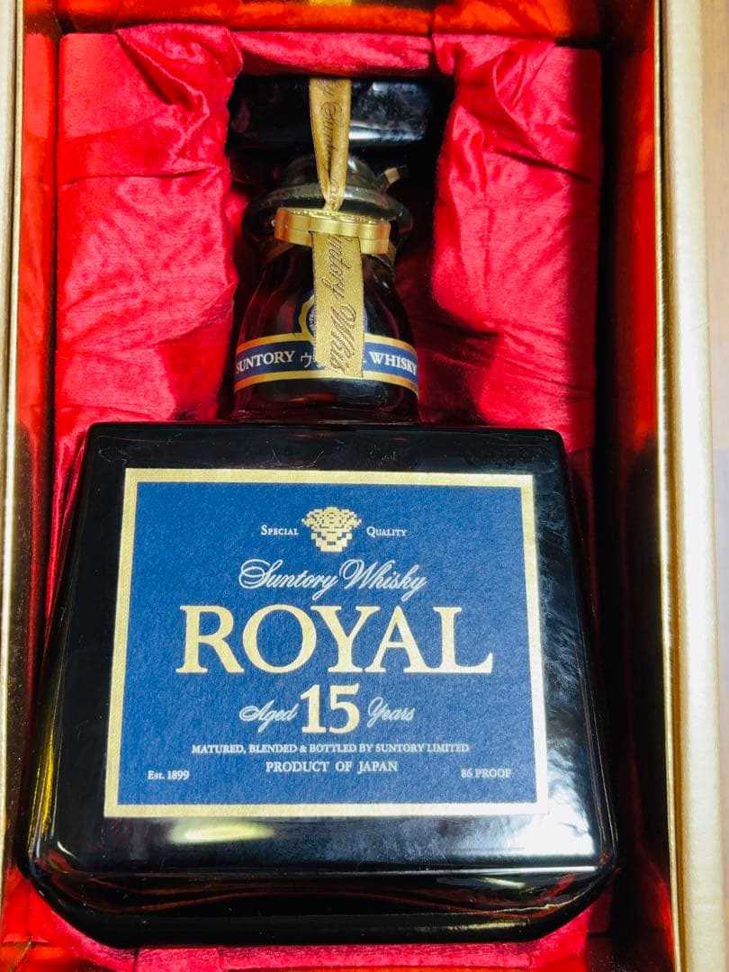未開栓　サントリー　ウィスキー　ローヤルプレミアム15年