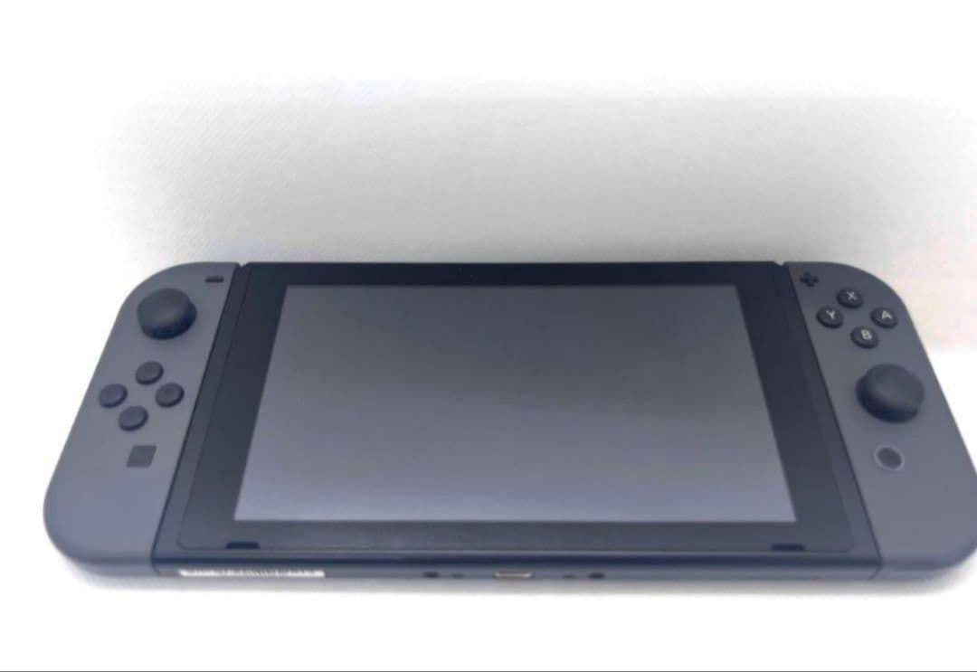【美品】Nintendo Switch 本体 【新型モデル】