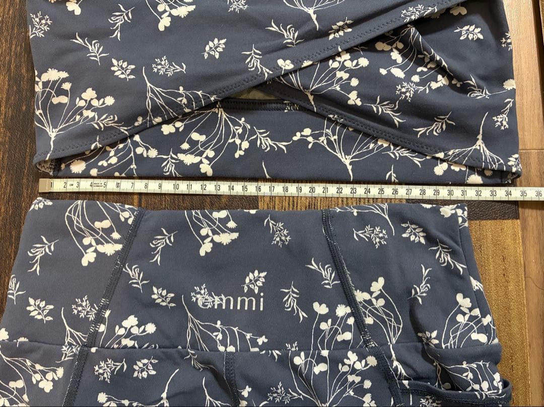 極美　emmi yoga エミヨガ　ヨガウェア　バッグクロス　ブルーグレー