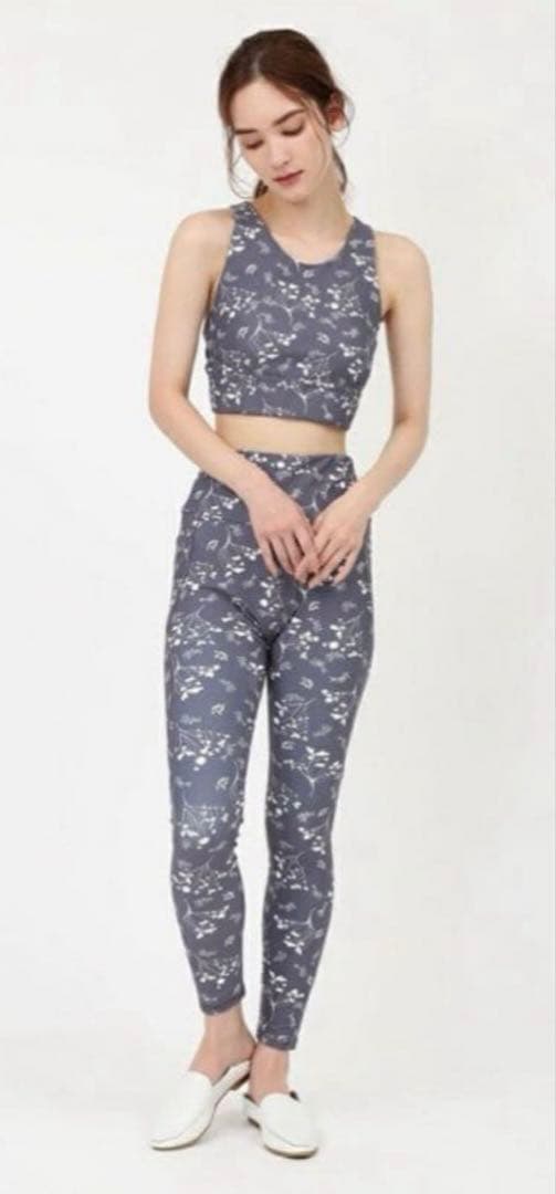 極美　emmi yoga エミヨガ　ヨガウェア　バッグクロス　ブルーグレー