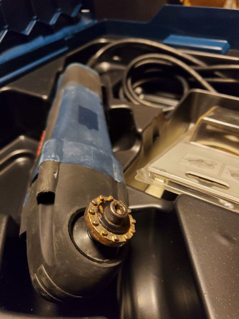 BOSCH　マルチツール　値下げ不可です