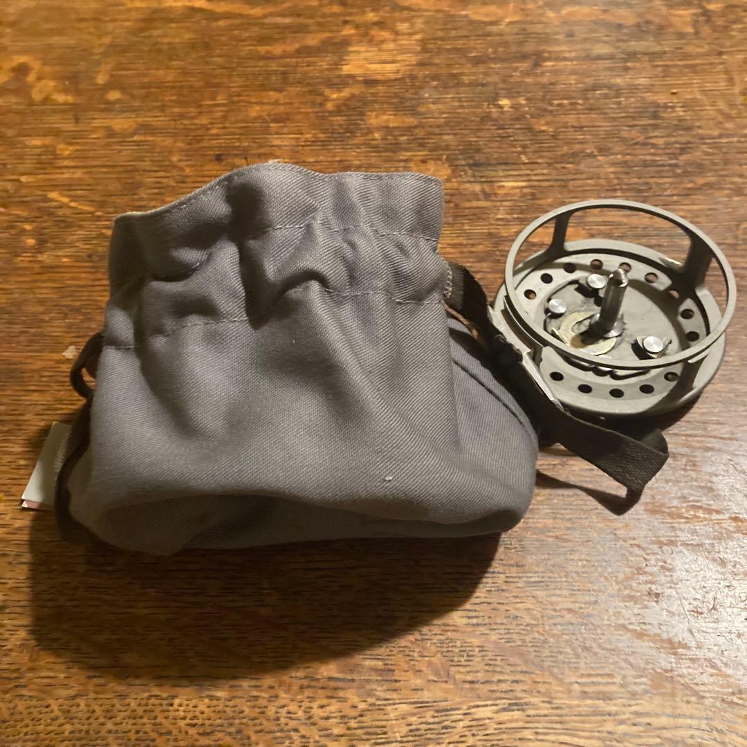 ハウスオブハーディ、フライリール 収納袋付き.　JLH ULTRALITE #５