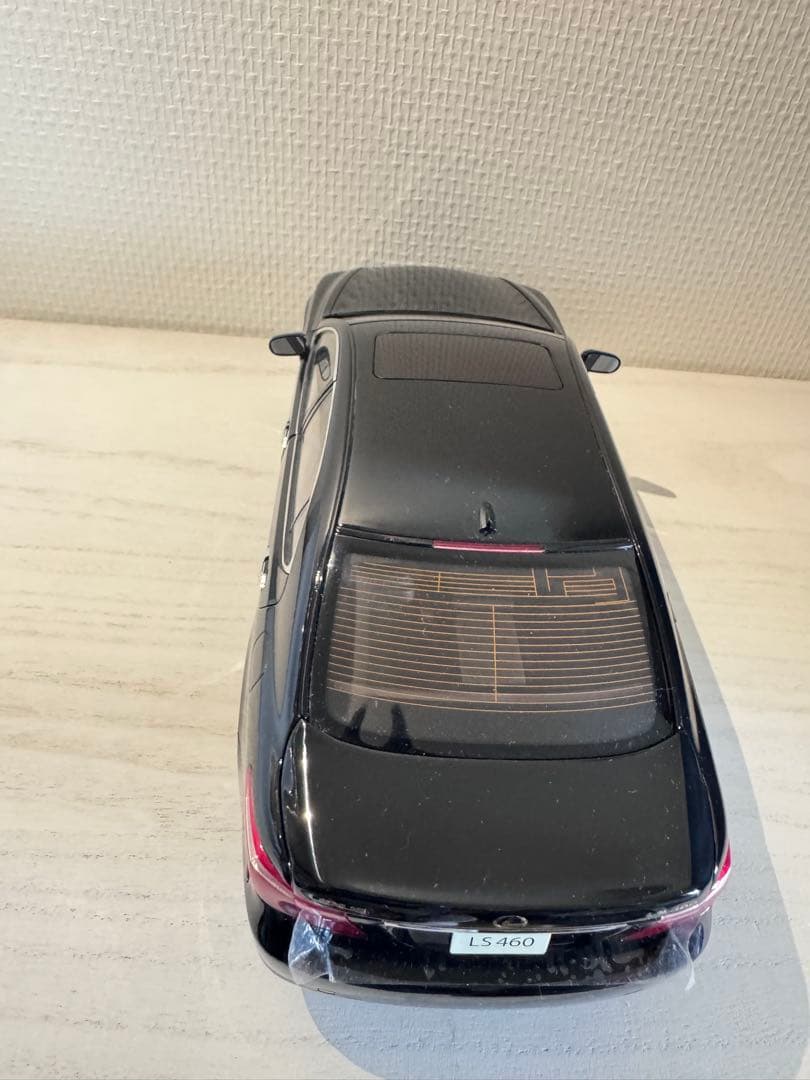 NOREV Lexus LS 460 ブラック ミニカー