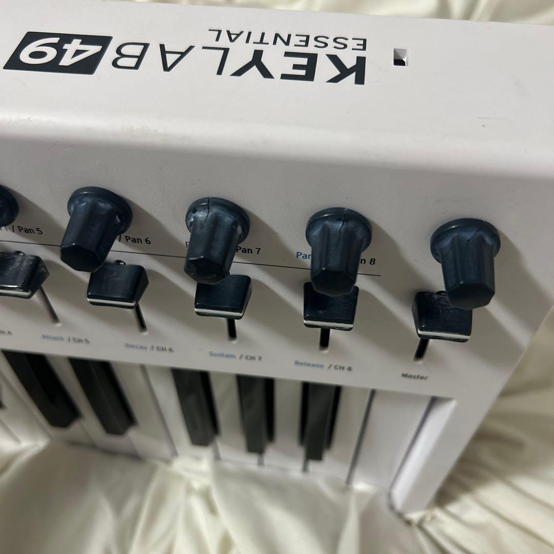 Arturia MIDIキーボード KeyLab Essential 49