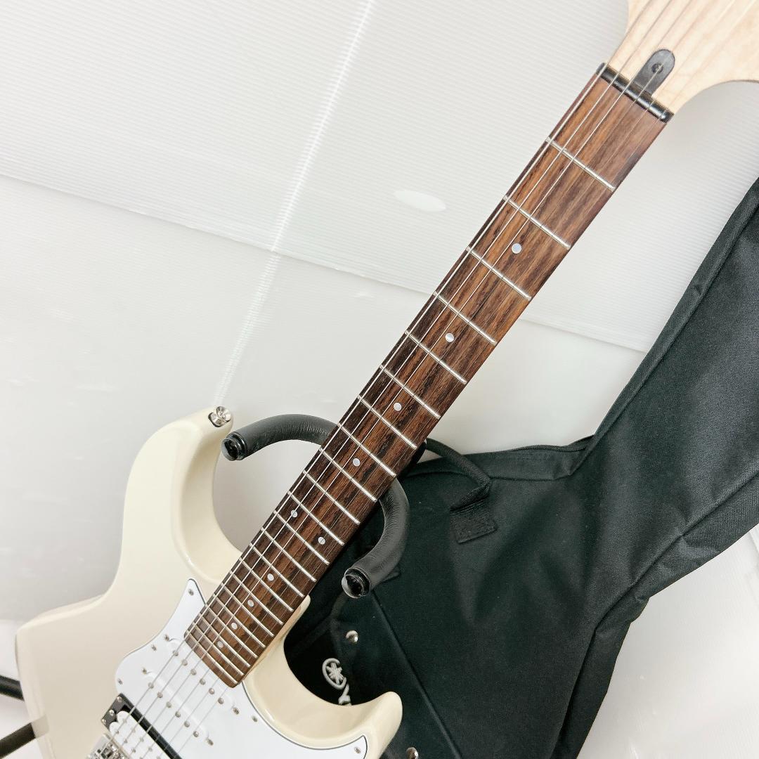 美品 YAMAHA ヤマハ Pacifica112V PAC112V ホワイト