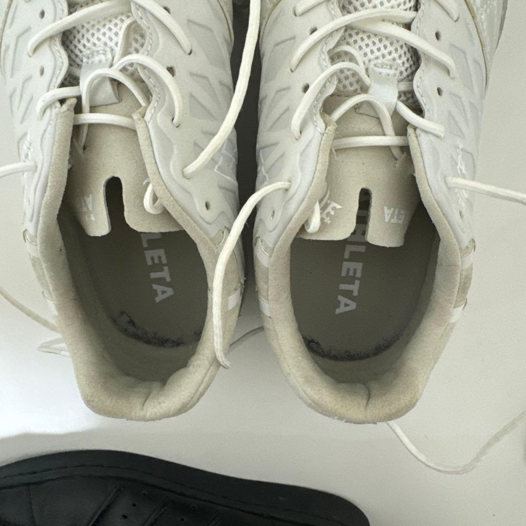 ATHLETA サッカーシューズ オーレイ ホワイト