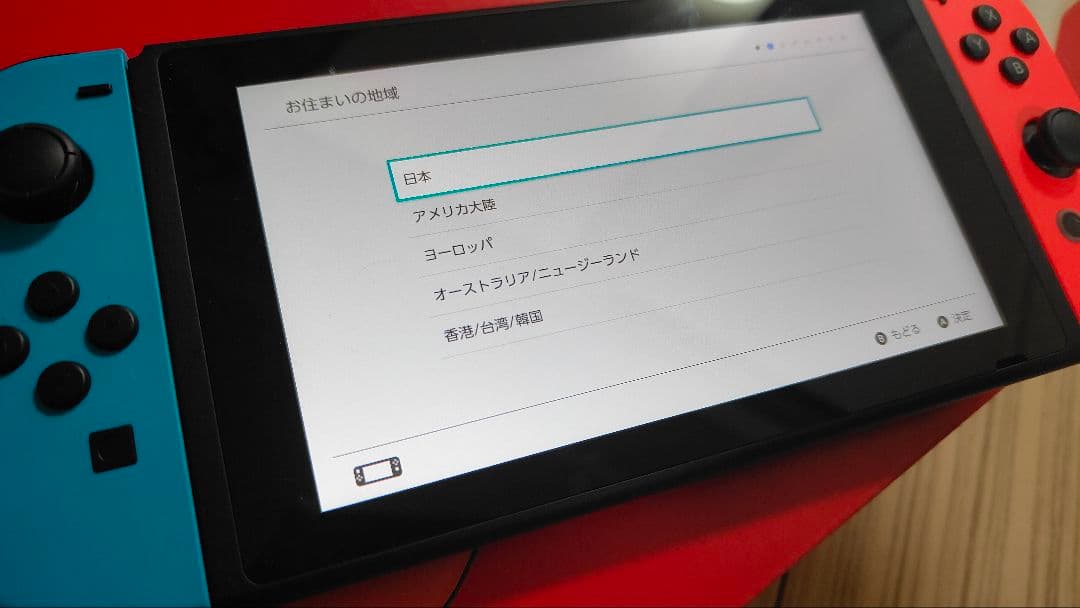 Nintendo Switch 本体 青と赤Joy-Con