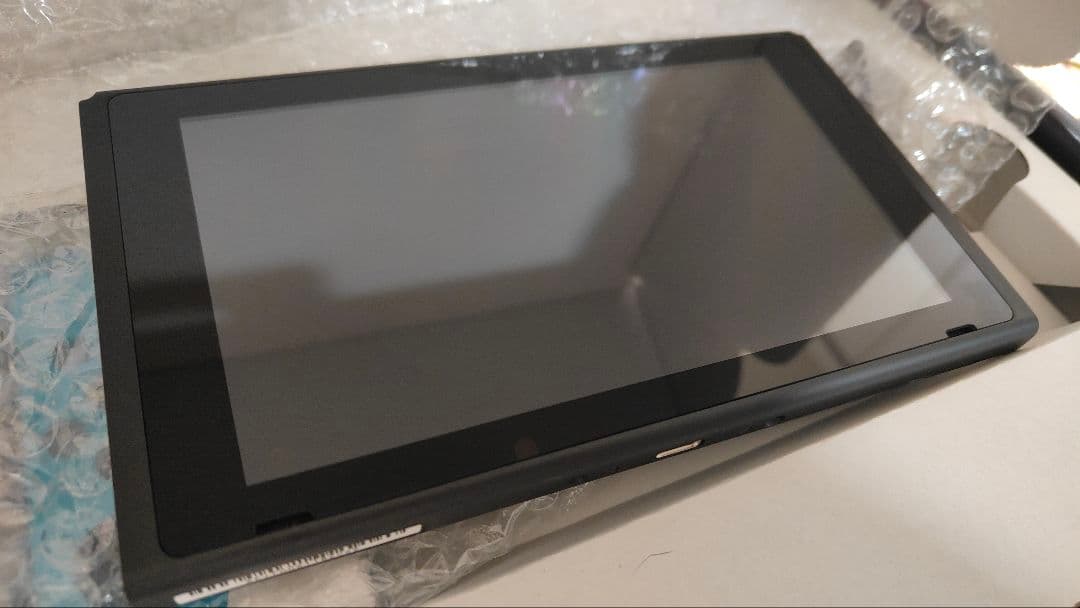 Nintendo Switch 本体 青と赤Joy-Con