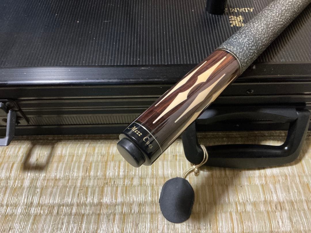 Mezz Cues ビリヤードキュー
