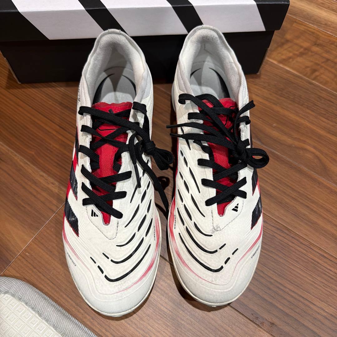 シューズ PREDATOR PRO TF