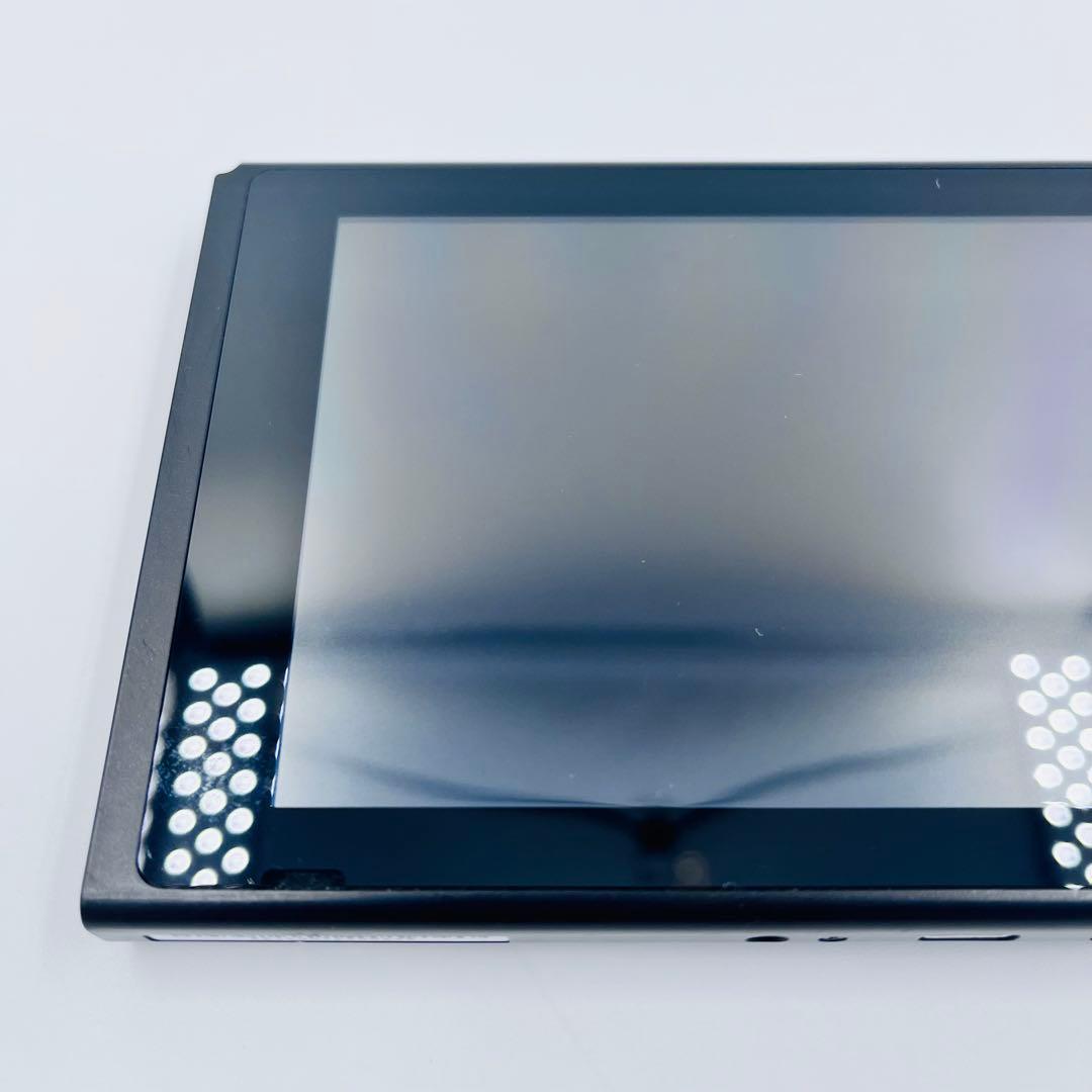 美品　Nintendo Switch 本体のみXAJ スイッチ2018年　3