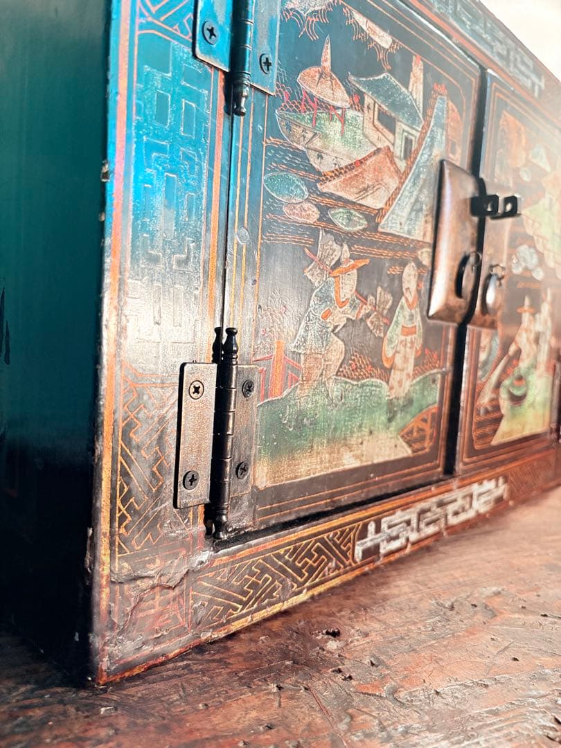 珍品 中国 黒漆塗り箪笥 李朝家具 モリジャン 文甲欌 韓国 キャビネット