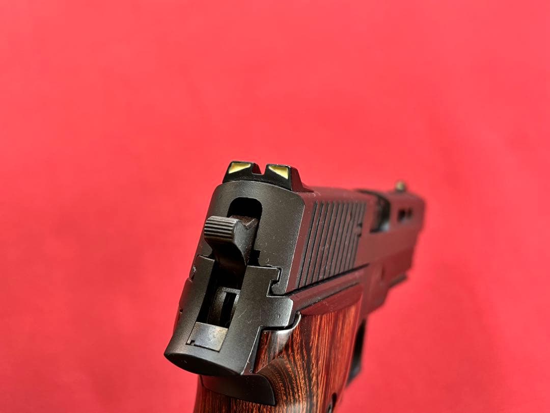 SIG P226R custom／ 東京マルイベース