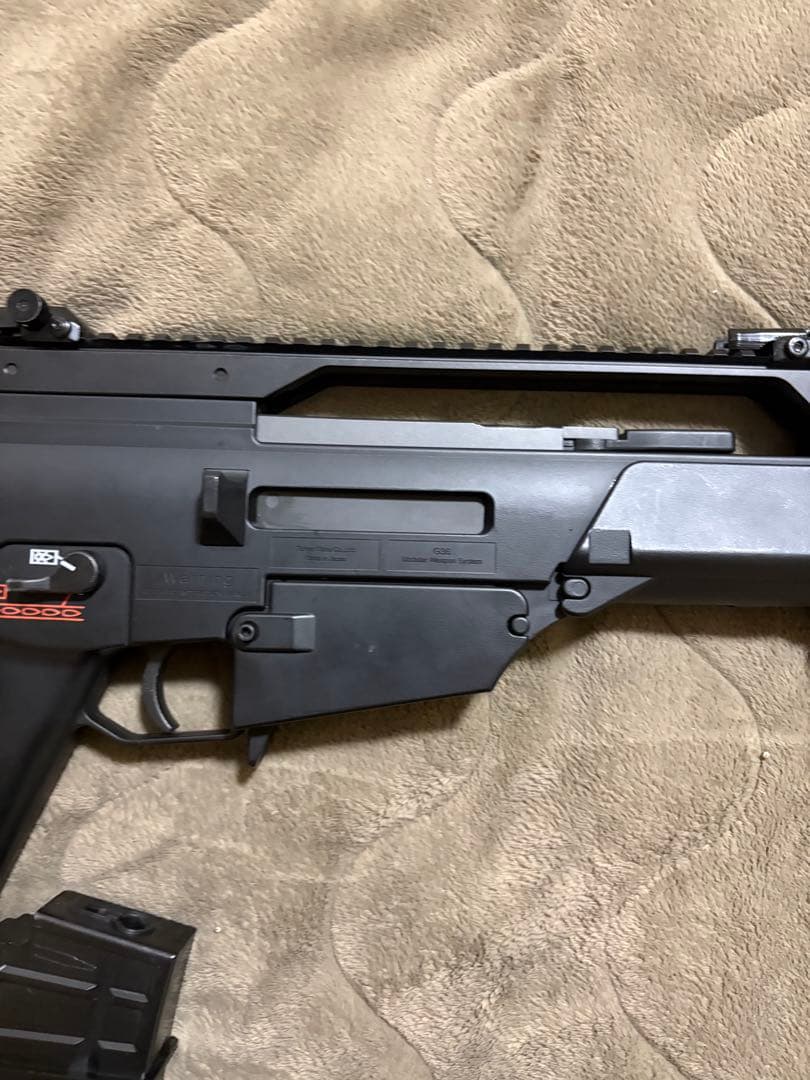 期間限定値下げ！　次世代電動ガン　G36C マガジン2本付き
