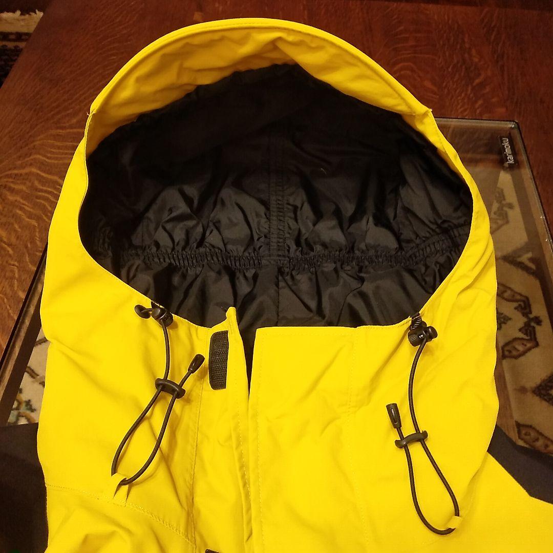 マウンテンハードウェア パラダイムジャケット OE8750　Mサイズ