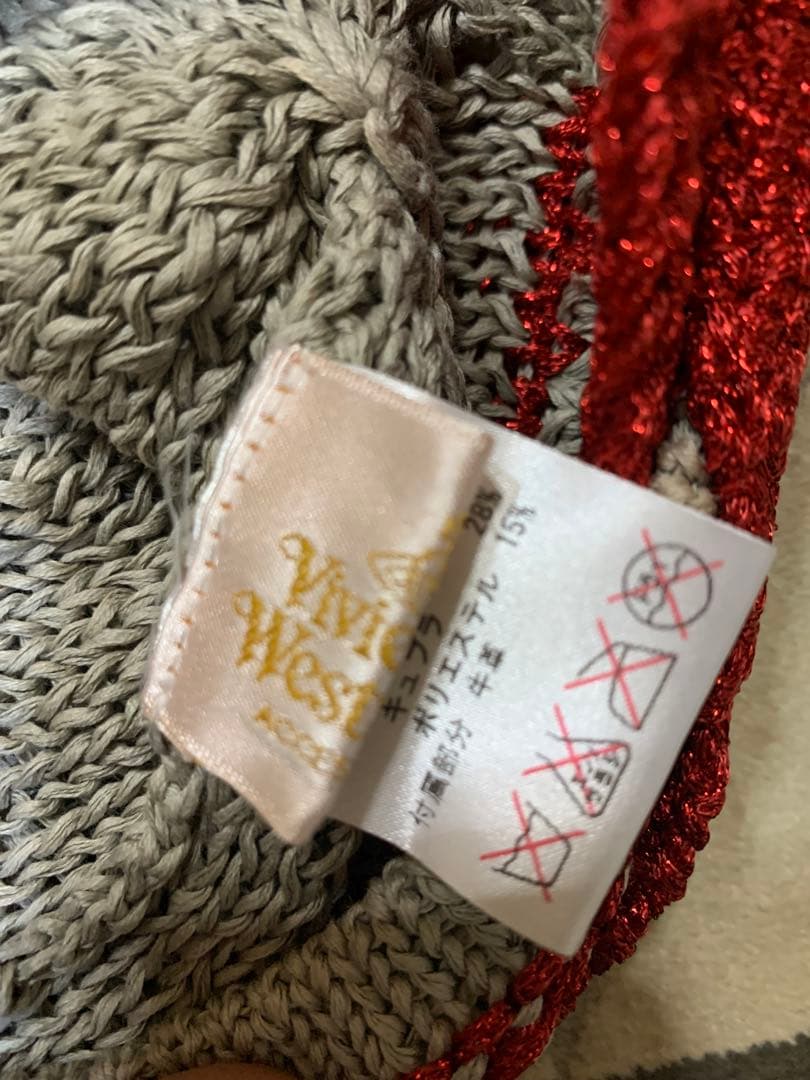 VIVIENNE WESTWOOD ハートモチーフ ニット帽