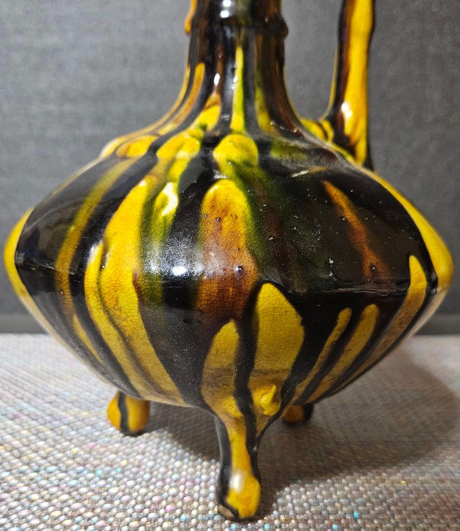 中国古美術　中国古陶磁器　古玩　時代物　遼三彩　鶏頭鶏冠形　手付水注　水瓶　酒瓶