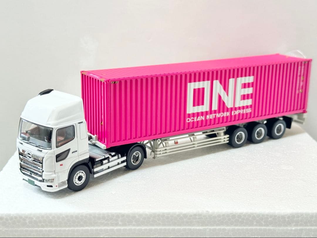 【トミカ】日野・プロフィア　海上コンテナトレーラー　HINO デコトラ