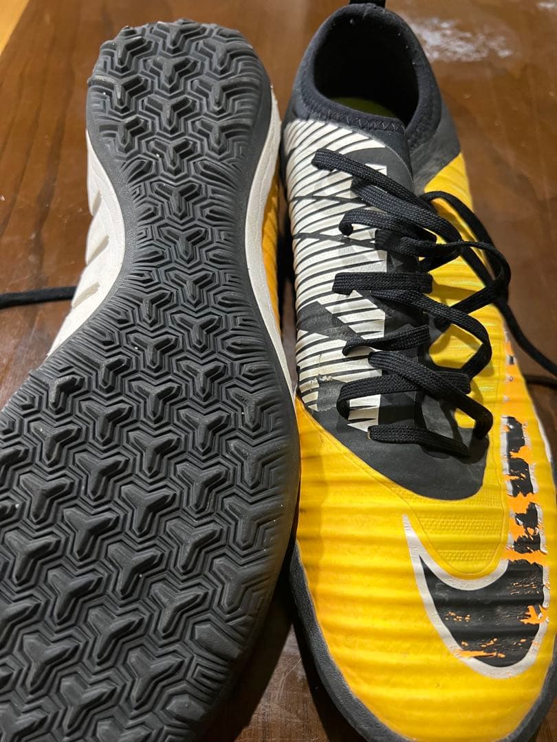 Nike サッカーシューズ イエロー/ブラック 26cm