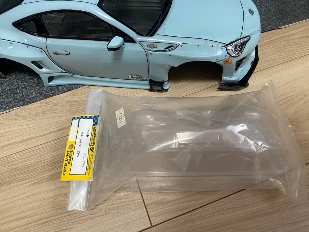 ラジコンタミヤ86ボディ アディクションワイドボディキットインナーライトカバー付