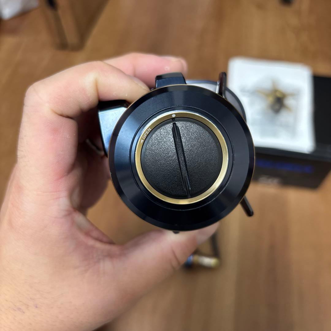 ダイワ　ソルティガ IC100LDH リブレ海遊ハンドル付き