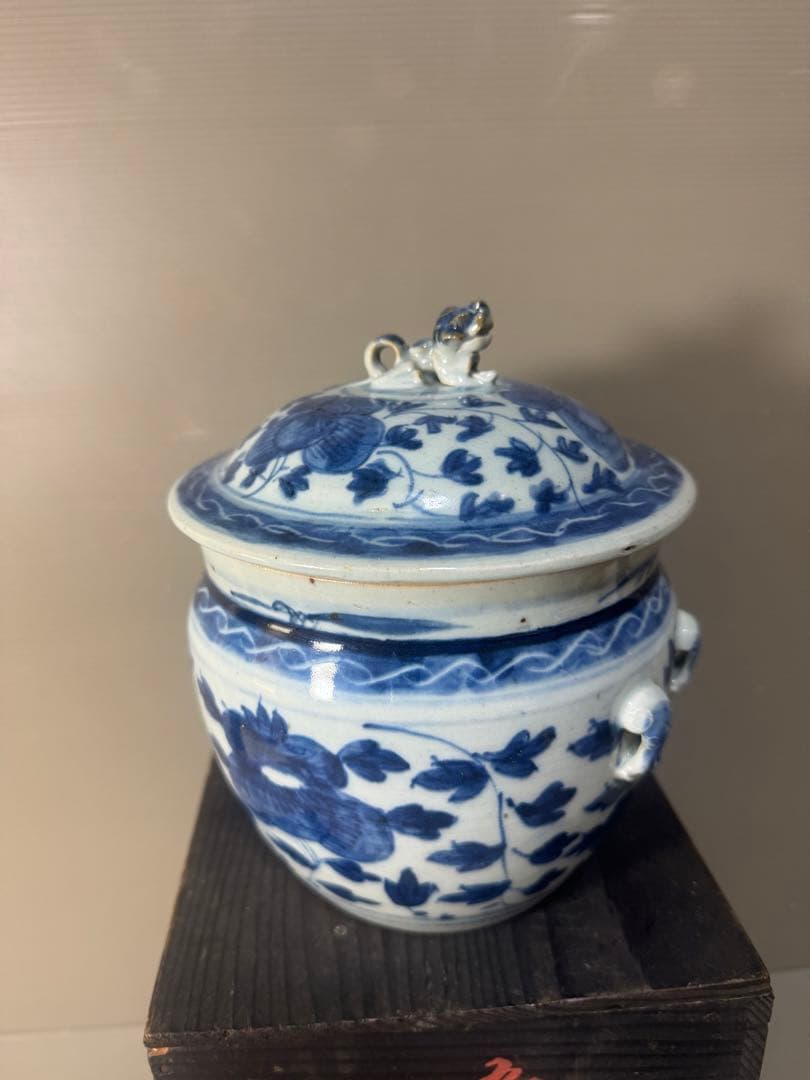 2638 時代物　染付花文水指　蓋物