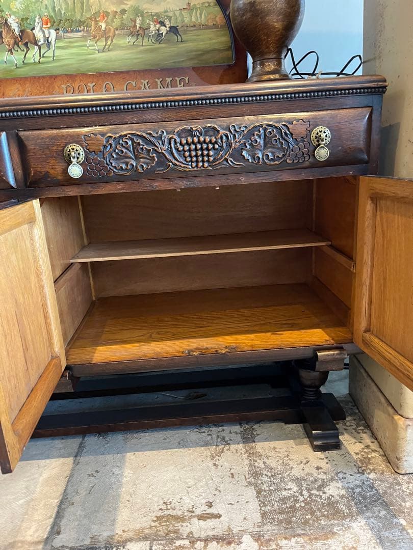 イギリス　アンティークキャビネット