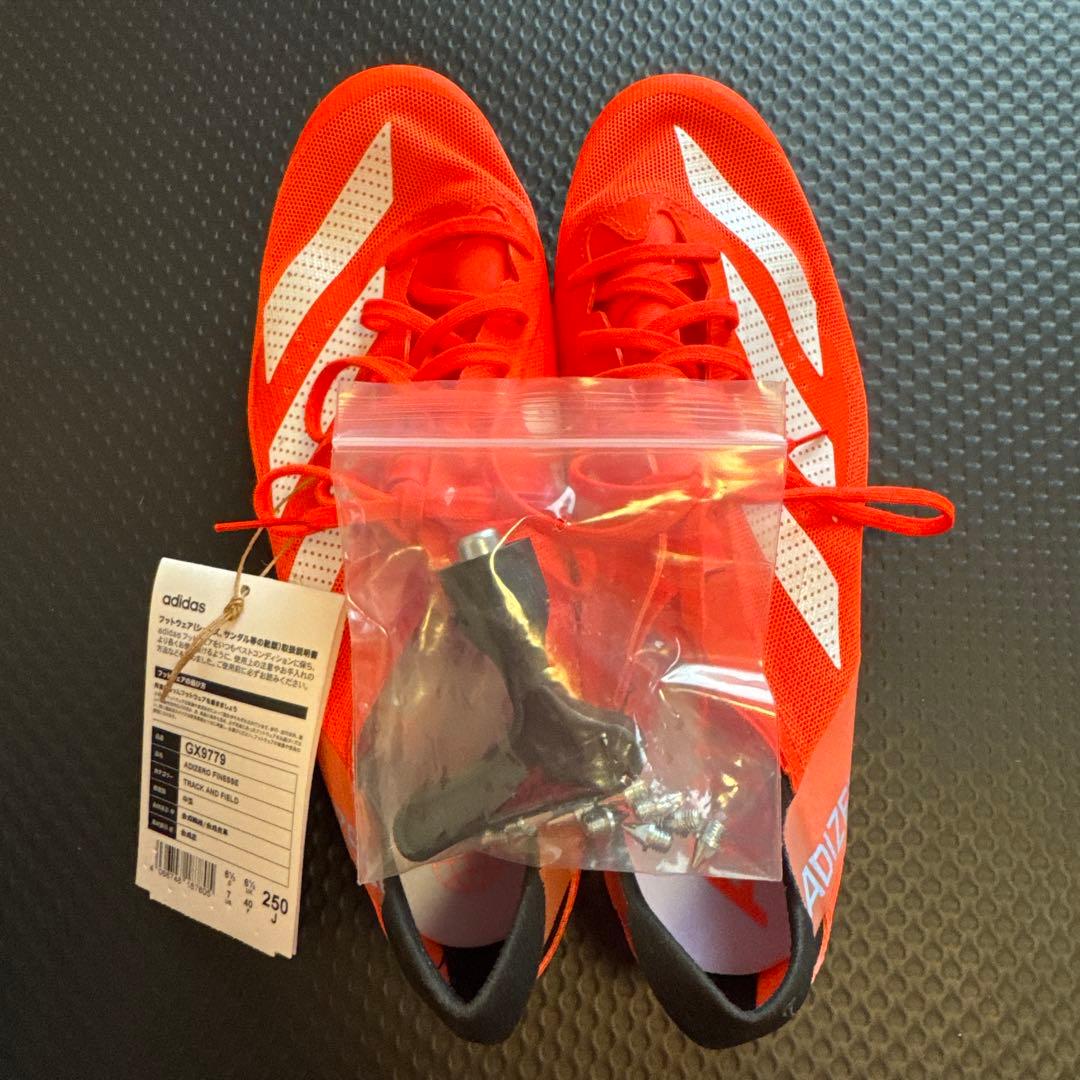 アディダス adizero finesse 25cm