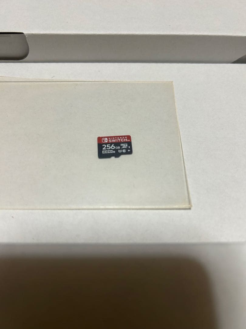 Nintendo Switch 本体 + micro SDカード