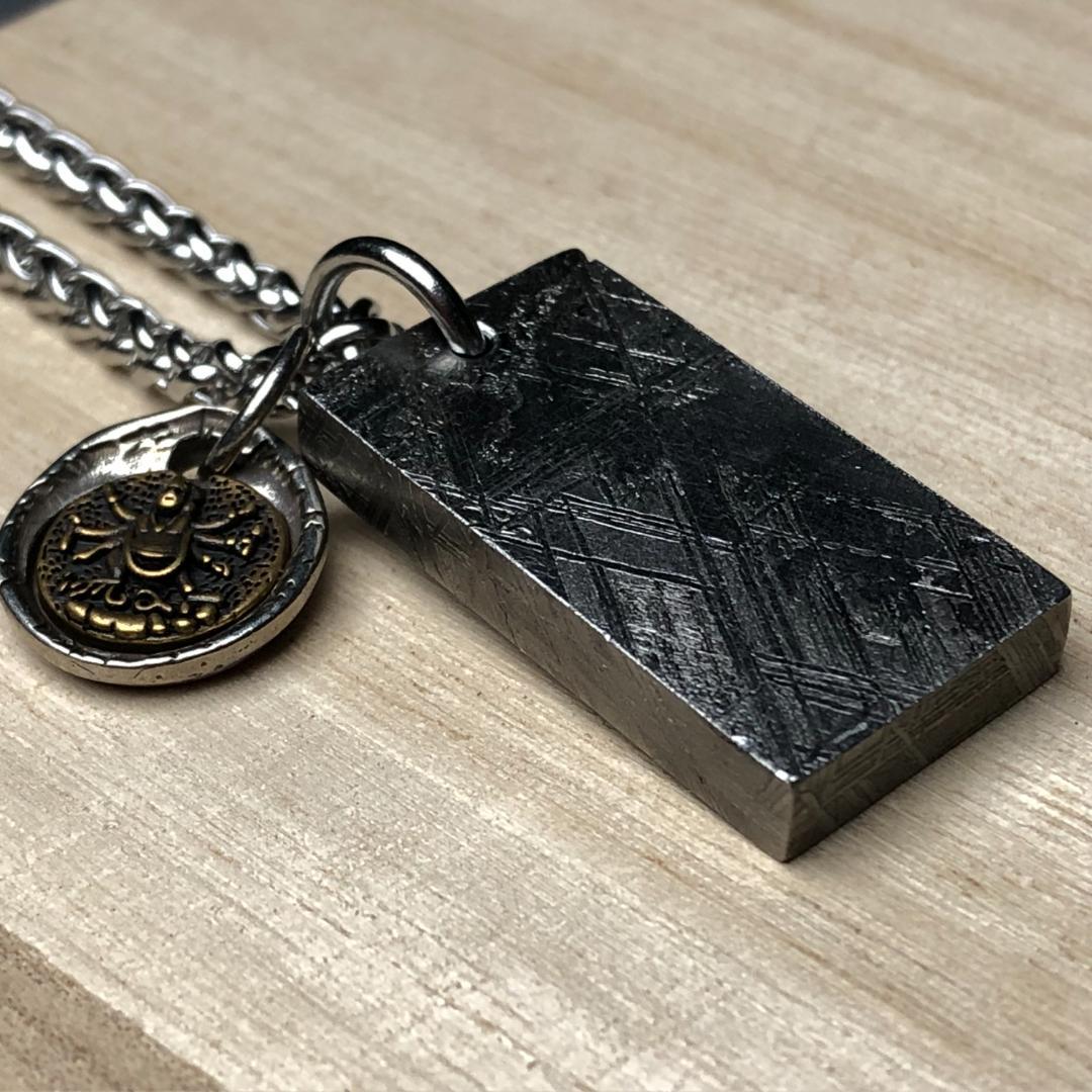 隕石　ムオニオナルスタ隕石　 ペンダントトップ　重さ約20ｇ