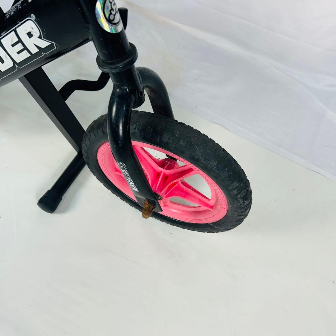 ストライダー STRIDER ブラック 12型 ランニングバイク