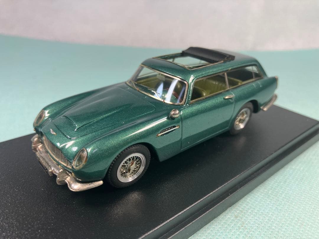 Aston Martin DB5 Shooting Brake 1963 限定品