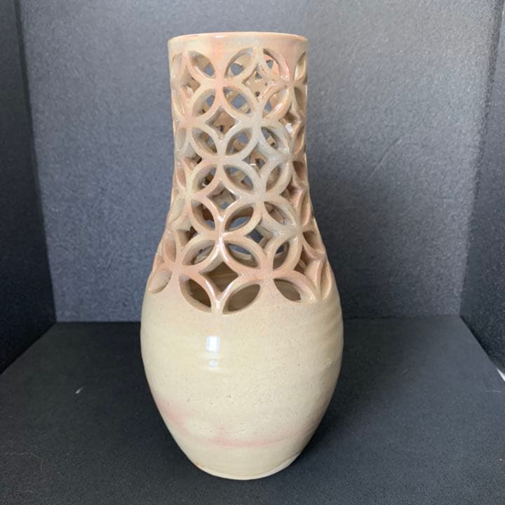 萩焼深川本窯　12代　田原陶兵衛　七宝透し杓立　　杓立