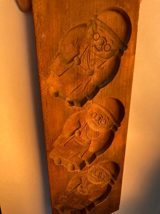 大正時代に大人気！のんきな.とおさんの老舗和菓子屋の絶妙に彫り上げられた木型です