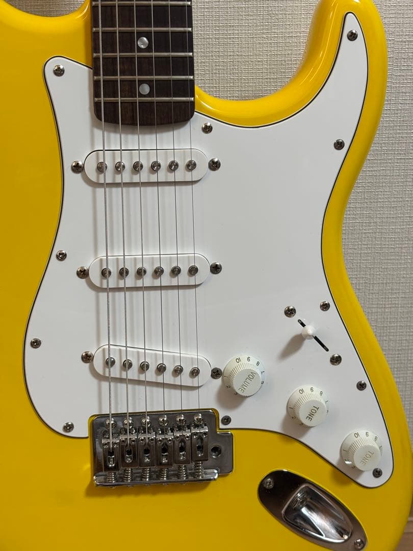 【ｓ.ｏ.2 】Squier FSR Affinity Strat