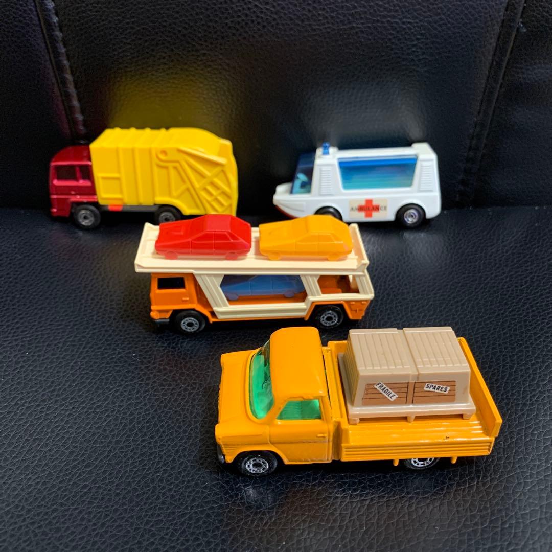 マッチボックス　MATCHBOX 4台パック