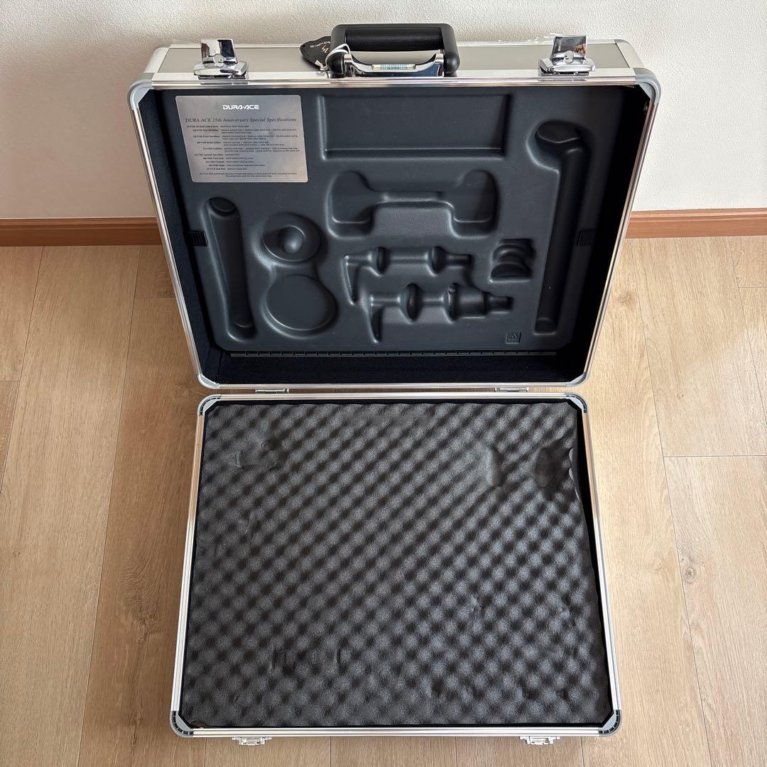 DURA-ACE25周年記念 トランクケース 鍵付1998年アタッシュケース