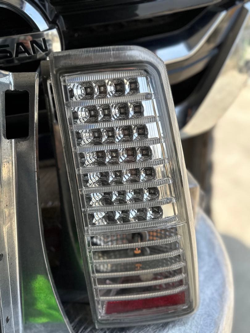 トヨタ　BB 社外テールランプ　右左セット