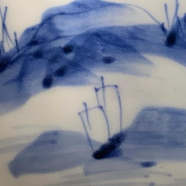 古伊万里染付みじん唐草に窓絵櫓風景図大皿 [B28339]