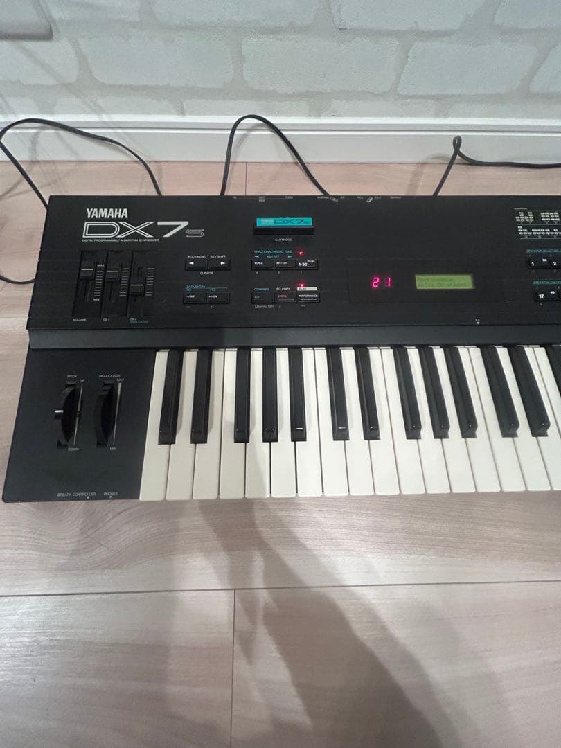 YAMAHA ヤマハ DX7s シンセサイザー 往年の名器 DX7S 完動品