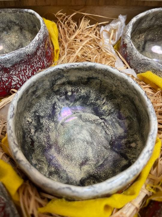 箕面焼　吸出茶碗　初代　松田志与女作