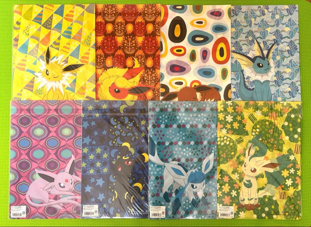 【絶版】　ポケモン　クリアファイル　イーブイ　ブラッキー　ポケモンセンター②