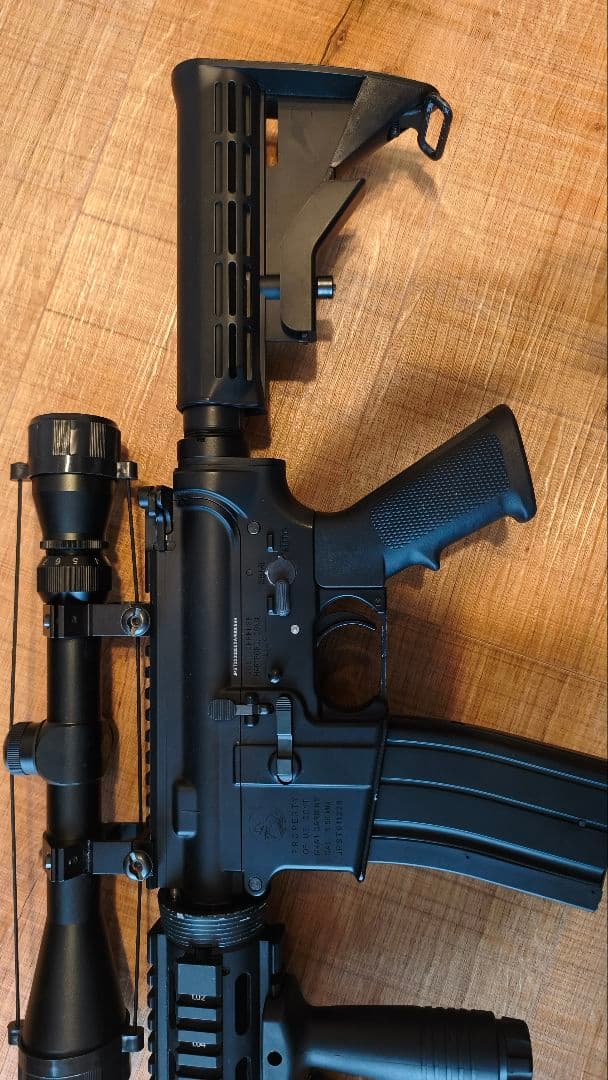 S＆T M4A1 ガスブローバック バイポッド＋スコープ付き