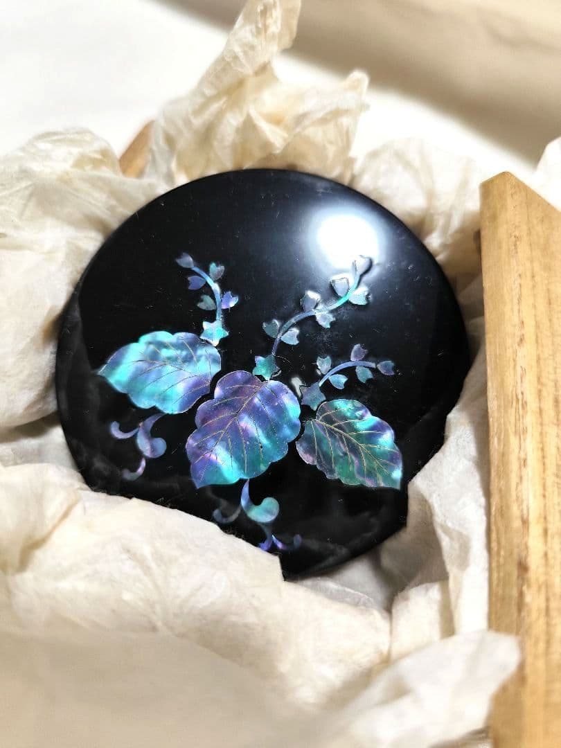 茶道具 香合 青貝 踊桐