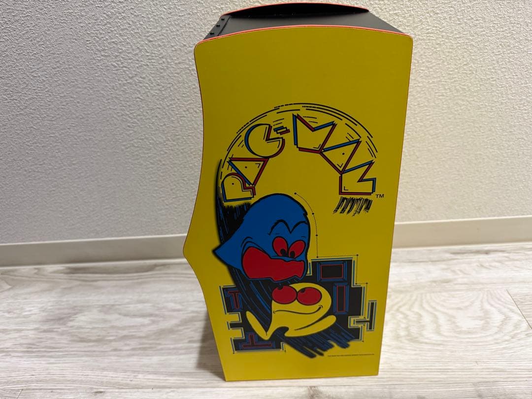 中古Numskull 1/4スケールPAC-MAN アーケードゲーム