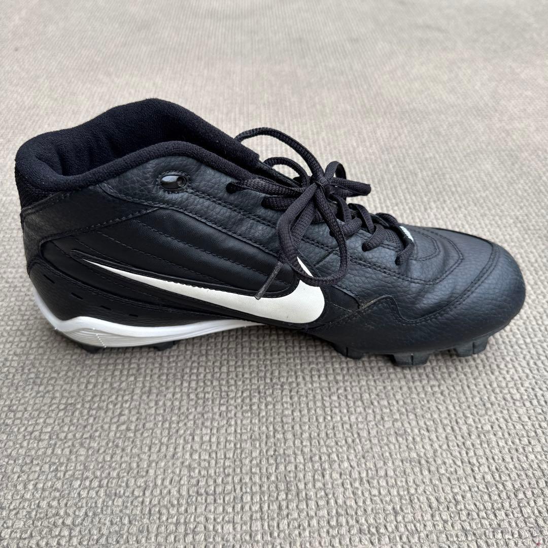 Nike ブラック スパイクシューズ